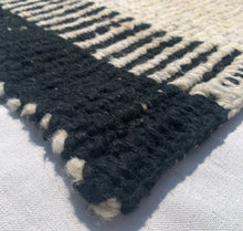 Load image into Gallery viewer, Estancia Wool Rug in Black &amp; White
