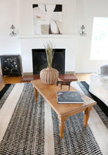 Load image into Gallery viewer, Estancia Wool Rug in Black &amp; White
