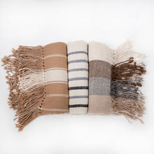 Load image into Gallery viewer, Camino Wool Throw
